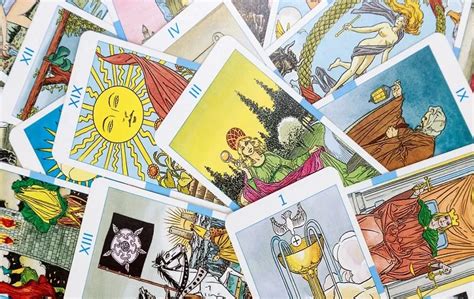 Una por una: las 10 tiradas de tarot más populares